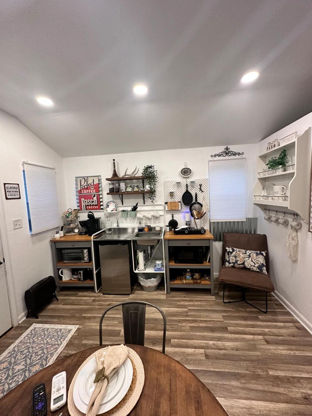 Tiny House - Our Little Piece Of Paradise Lakehills Exterior photo